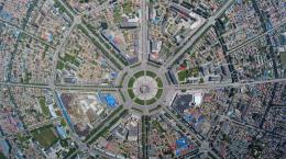 號稱不堵車的八卦城，如今已經(jīng)裝上交通信號燈